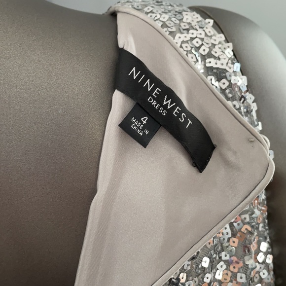 Nine West silver sequin dress. Size 4. - Picture 4 of 10
